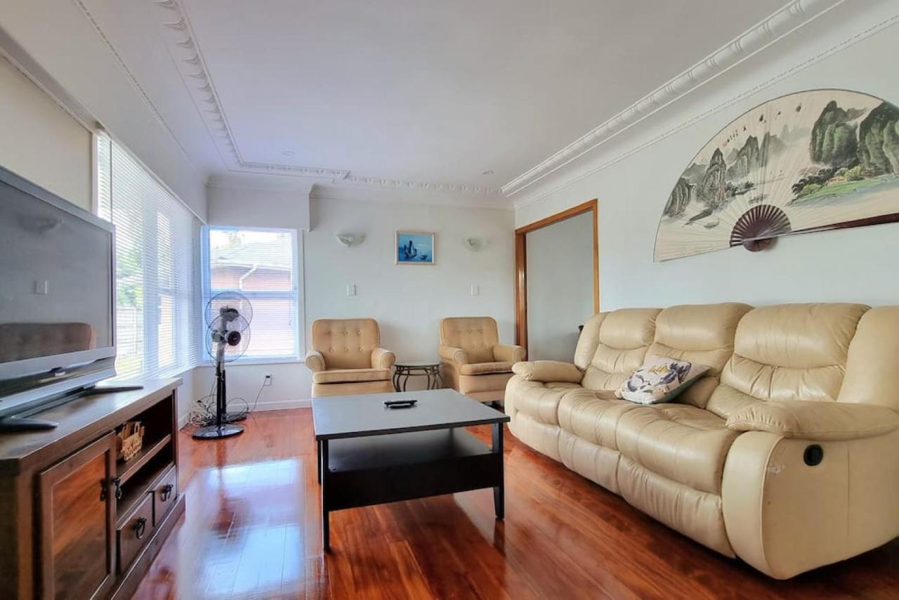 Family Gem In Hillsborough With Free Parking Appartement Auckland Buitenkant foto